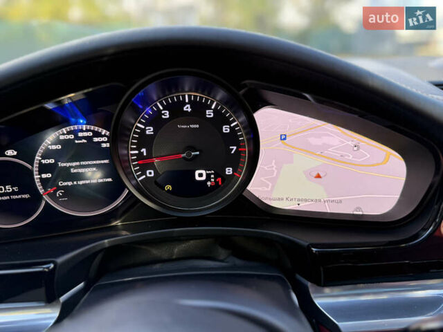 Белый Порше Панамера, объемом двигателя 2.89 л и пробегом 91 тыс. км за 65000 $, фото 35 на Automoto.ua