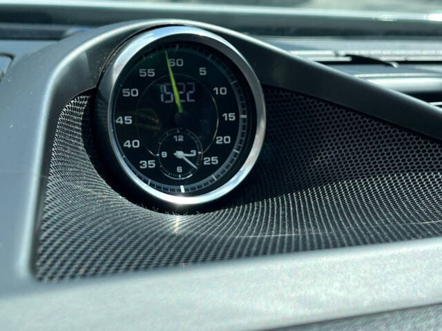 Белый Порше Панамера, объемом двигателя 3 л и пробегом 140 тыс. км за 30000 $, фото 12 на Automoto.ua