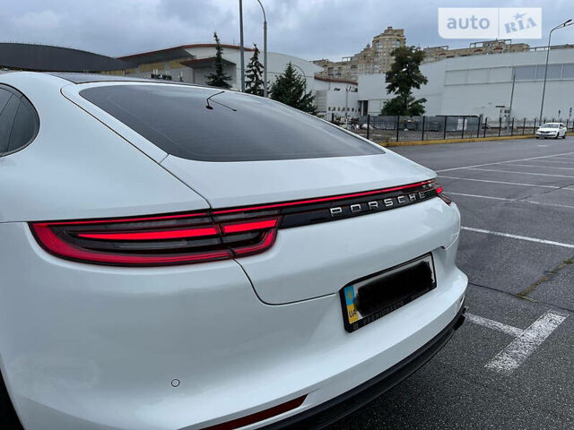 Білий Порше Panamera, об'ємом двигуна 3 л та пробігом 76 тис. км за 66000 $, фото 4 на Automoto.ua