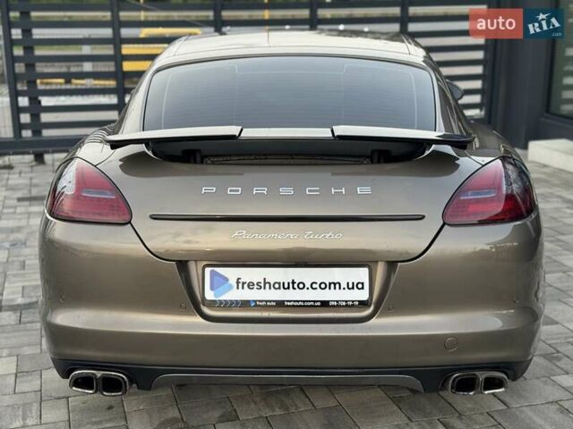 Порше Панамера 2011 в Ровно на Automoto.ua Бежевый Порше Панамера, объемом двигателя 4.8 л и пробегом 147 тыс. км за 22700 $, фото 11 на Automoto.ua