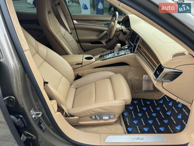 Порше Панамера 2011 в Ровно на Automoto.ua Бежевый Порше Панамера, объемом двигателя 4.8 л и пробегом 147 тыс. км за 22700 $, фото 36 на Automoto.ua