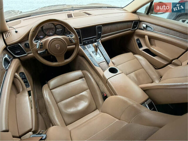 Бежевий Порше Panamera, об'ємом двигуна 3.61 л та пробігом 310 тис. км за 14000 $, фото 20 на Automoto.ua
