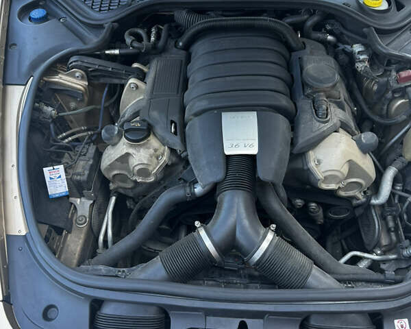 Бежевый Порше Панамера, объемом двигателя 3.61 л и пробегом 260 тыс. км за 15000 $, фото 24 на Automoto.ua