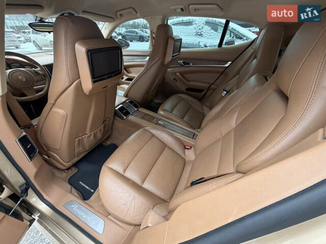 Бежевий Порше Panamera, об'ємом двигуна 3.61 л та пробігом 310 тис. км за 14000 $, фото 30 на Automoto.ua