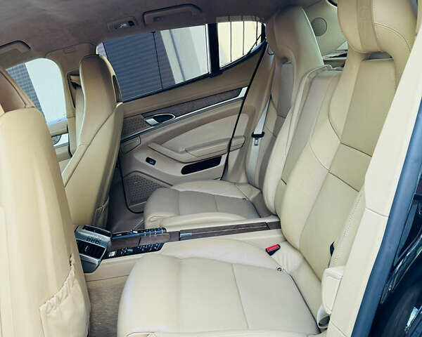 Черный Порше Панамера, объемом двигателя 4.8 л и пробегом 167 тыс. км за 18500 $, фото 30 на Automoto.ua