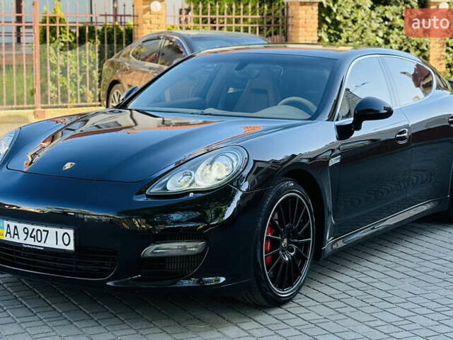 Черный Порше Панамера, объемом двигателя 4.8 л и пробегом 167 тыс. км за 18500 $, фото 2 на Automoto.ua