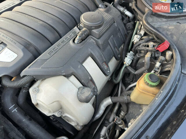 Черный Порше Панамера, объемом двигателя 4.81 л и пробегом 144 тыс. км за 18700 $, фото 73 на Automoto.ua