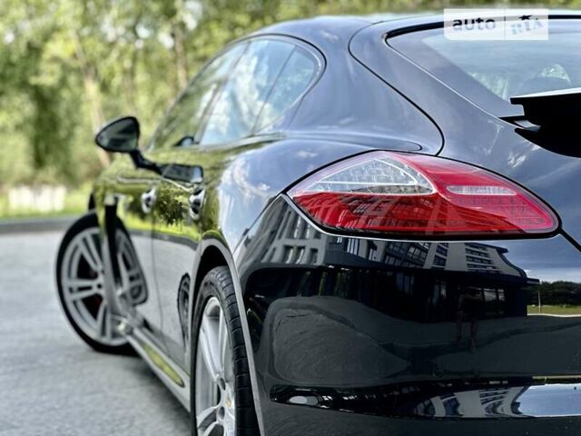 Чорний Порше Panamera, об'ємом двигуна 3.61 л та пробігом 140 тис. км за 29950 $, фото 6 на Automoto.ua