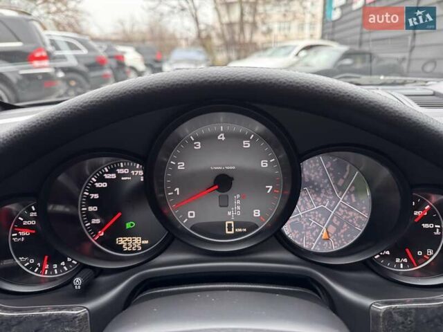 Черный Порше Панамера, объемом двигателя 4.81 л и пробегом 133 тыс. км за 15900 $, фото 19 на Automoto.ua