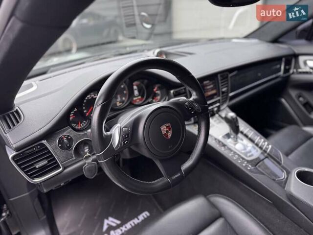 Черный Порше Панамера, объемом двигателя 4.81 л и пробегом 133 тыс. км за 15900 $, фото 18 на Automoto.ua