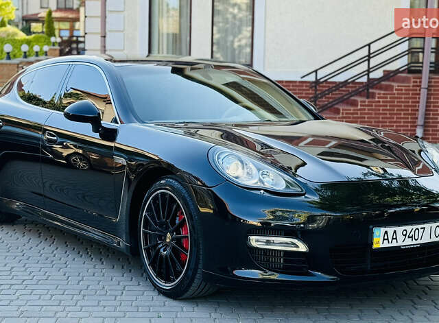 Черный Порше Панамера, объемом двигателя 4.8 л и пробегом 167 тыс. км за 18500 $, фото 1 на Automoto.ua