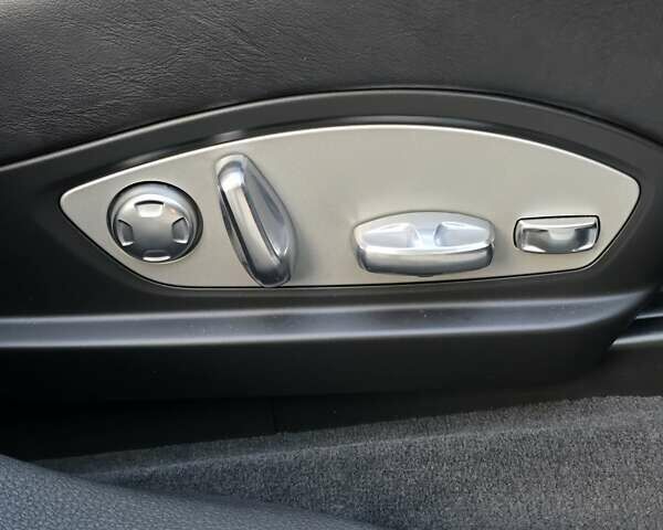 Черный Порше Панамера, объемом двигателя 4.81 л и пробегом 82 тыс. км за 22900 $, фото 18 на Automoto.ua