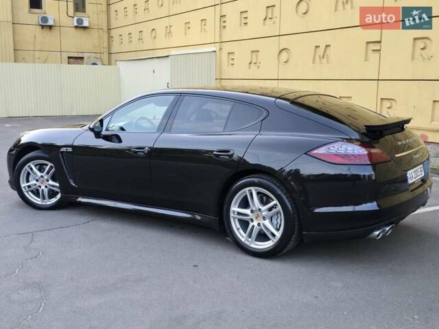 Черный Порше Панамера, объемом двигателя 4.81 л и пробегом 82 тыс. км за 22900 $, фото 40 на Automoto.ua