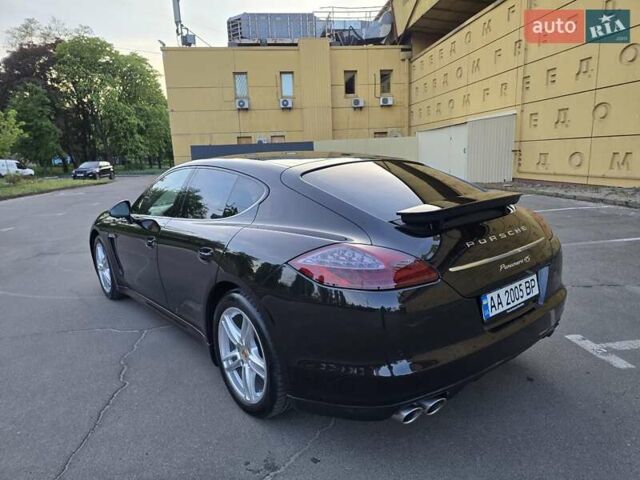 Черный Порше Панамера, объемом двигателя 4.81 л и пробегом 82 тыс. км за 22900 $, фото 29 на Automoto.ua