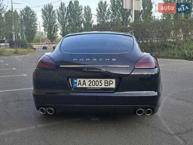 Черный Порше Панамера, объемом двигателя 4.81 л и пробегом 82 тыс. км за 22900 $, фото 6 на Automoto.ua