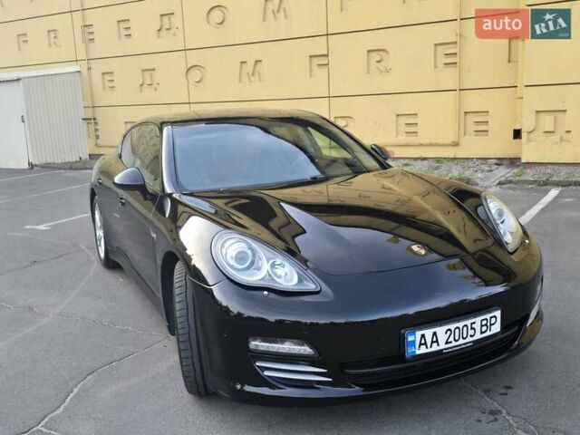 Черный Порше Панамера, объемом двигателя 4.81 л и пробегом 82 тыс. км за 22900 $, фото 9 на Automoto.ua