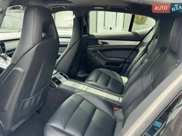 Черный Порше Панамера, объемом двигателя 4.81 л и пробегом 120 тыс. км за 37900 $, фото 8 на Automoto.ua