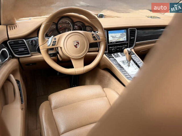 Черный Порше Панамера, объемом двигателя 4.81 л и пробегом 108 тыс. км за 41900 $, фото 12 на Automoto.ua