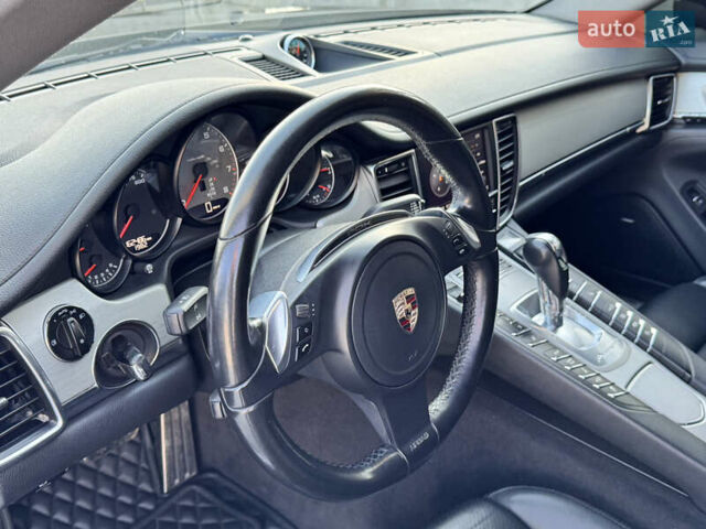 Черный Порше Панамера, объемом двигателя 4.81 л и пробегом 162 тыс. км за 19800 $, фото 41 на Automoto.ua