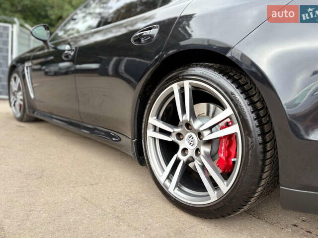 Черный Порше Панамера, объемом двигателя 4.81 л и пробегом 108 тыс. км за 41900 $, фото 9 на Automoto.ua