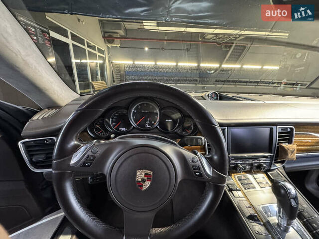 Порше Панамера 2011 в Одессе на Automoto.ua Черный Порше Панамера, объемом двигателя 4.81 л и пробегом 115 тыс. км за 27999 $, фото 6 на Automoto.ua