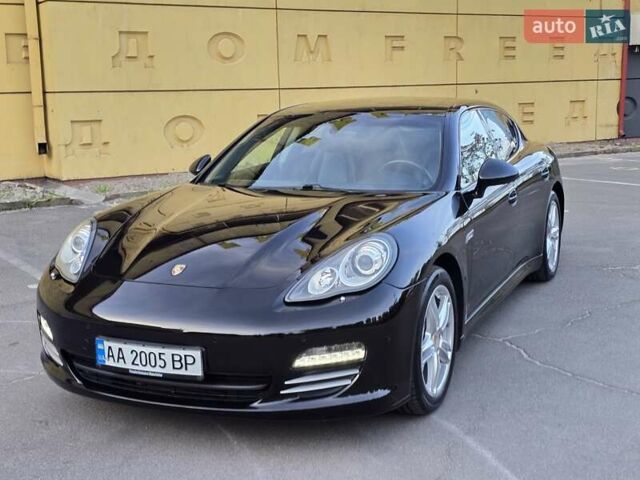 Черный Порше Панамера, объемом двигателя 4.81 л и пробегом 82 тыс. км за 22900 $, фото 22 на Automoto.ua