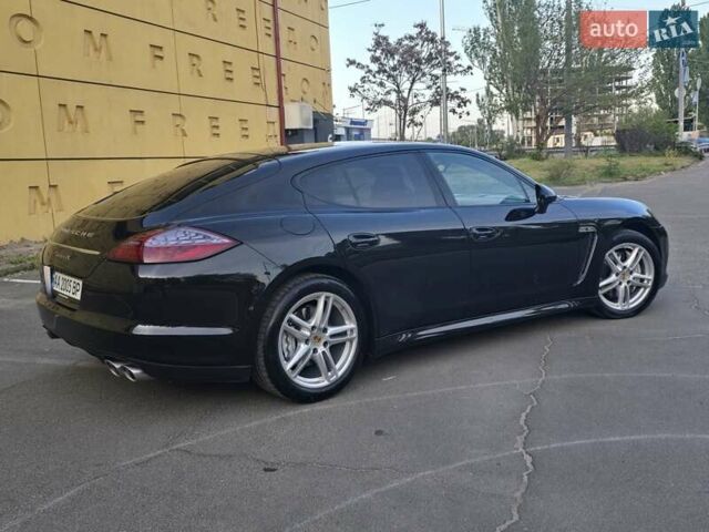 Черный Порше Панамера, объемом двигателя 4.81 л и пробегом 82 тыс. км за 22900 $, фото 4 на Automoto.ua