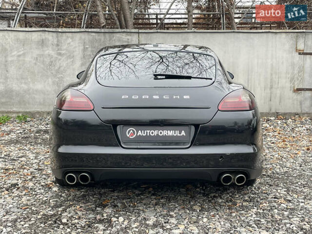 Черный Порше Панамера, объемом двигателя 3 л и пробегом 130 тыс. км за 23490 $, фото 11 на Automoto.ua