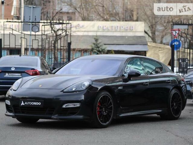 Чорний Порше Panamera, об'ємом двигуна 4.8 л та пробігом 173 тис. км за 24900 $, фото 2 на Automoto.ua