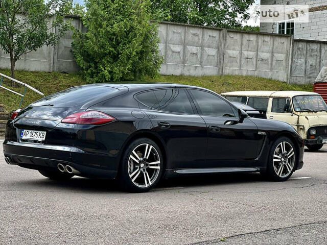 Чорний Порше Panamera, об'ємом двигуна 4.8 л та пробігом 161 тис. км за 22000 $, фото 8 на Automoto.ua