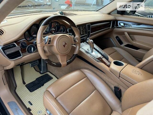 Чорний Порше Panamera, об'ємом двигуна 4.81 л та пробігом 165 тис. км за 27900 $, фото 67 на Automoto.ua