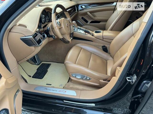 Чорний Порше Panamera, об'ємом двигуна 4.81 л та пробігом 165 тис. км за 27900 $, фото 69 на Automoto.ua