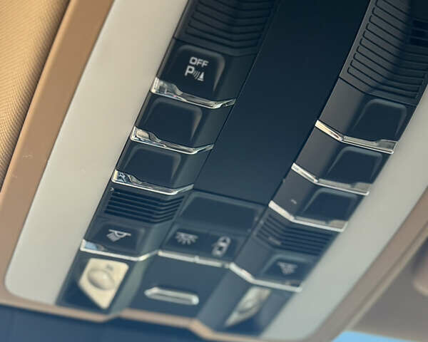Черный Порше Панамера, объемом двигателя 2.97 л и пробегом 140 тыс. км за 21900 $, фото 16 на Automoto.ua