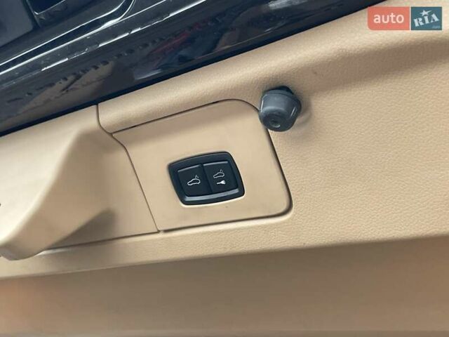 Черный Порше Панамера, объемом двигателя 3 л и пробегом 130 тыс. км за 23490 $, фото 39 на Automoto.ua