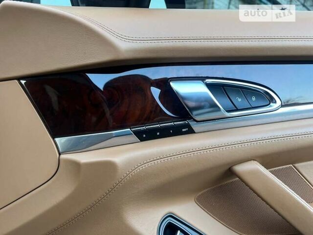 Чорний Порше Panamera, об'ємом двигуна 4.81 л та пробігом 165 тис. км за 27900 $, фото 4 на Automoto.ua