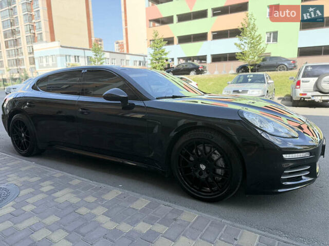 Порше Панамера 2013 в Киеве на Automoto.ua Черный Порше Панамера, объемом двигателя 3 л и пробегом 114 тыс. км за 32500 $, фото 4 на Automoto.ua