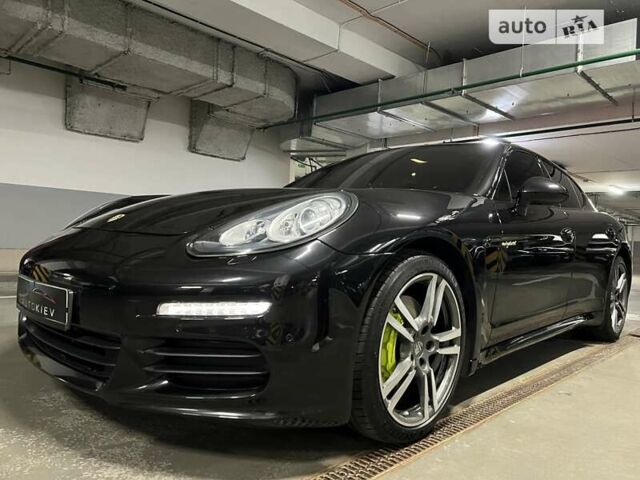 Чорний Порше Panamera, об'ємом двигуна 3 л та пробігом 125 тис. км за 33999 $, фото 8 на Automoto.ua