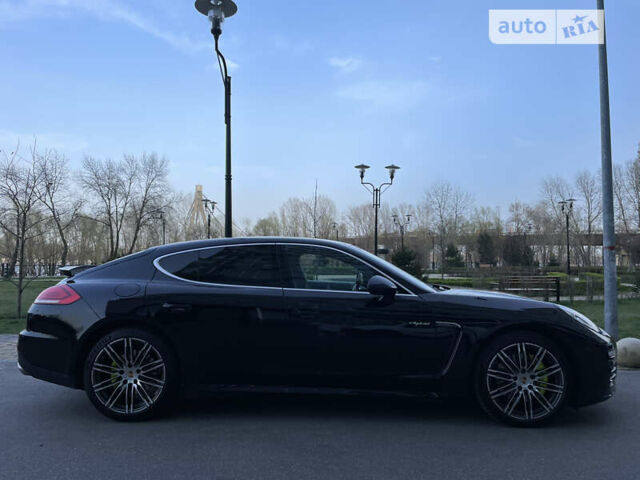 Чорний Порше Panamera, об'ємом двигуна 3 л та пробігом 130 тис. км за 37000 $, фото 7 на Automoto.ua