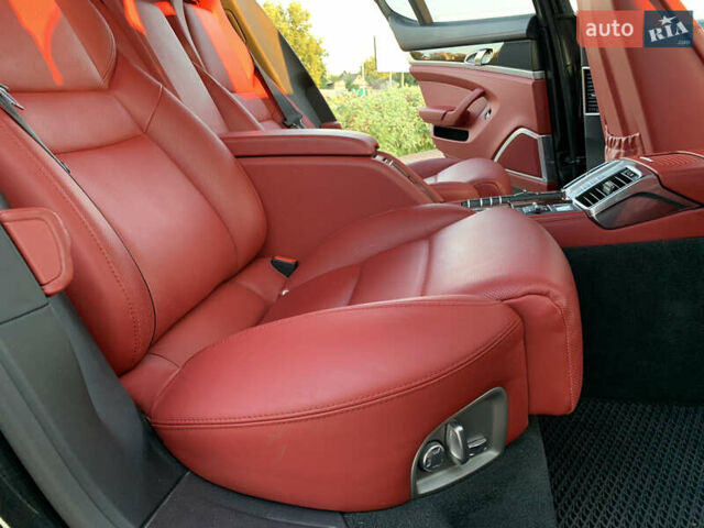 Чорний Порше Panamera, об'ємом двигуна 4.81 л та пробігом 161 тис. км за 39900 $, фото 14 на Automoto.ua