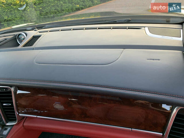 Чорний Порше Panamera, об'ємом двигуна 4.81 л та пробігом 161 тис. км за 39900 $, фото 20 на Automoto.ua