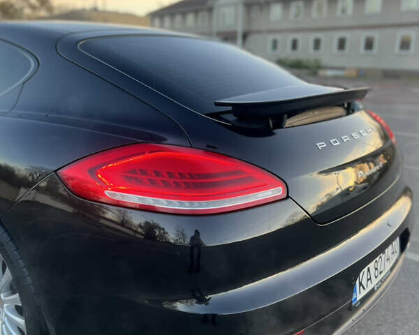 Черный Порше Панамера, объемом двигателя 3.6 л и пробегом 108 тыс. км за 27800 $, фото 12 на Automoto.ua