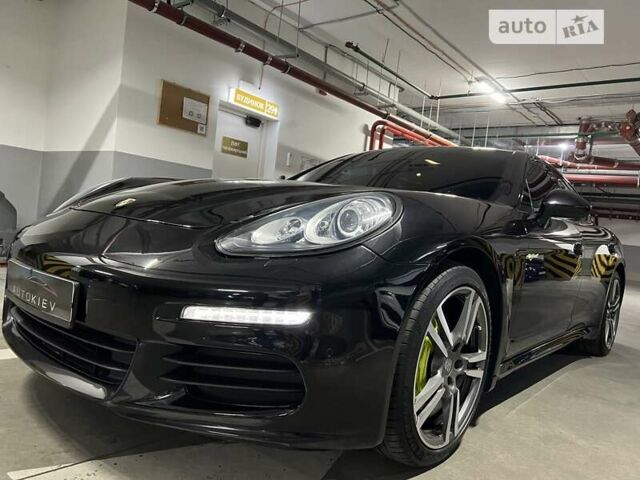 Чорний Порше Panamera, об'ємом двигуна 3 л та пробігом 125 тис. км за 33999 $, фото 16 на Automoto.ua