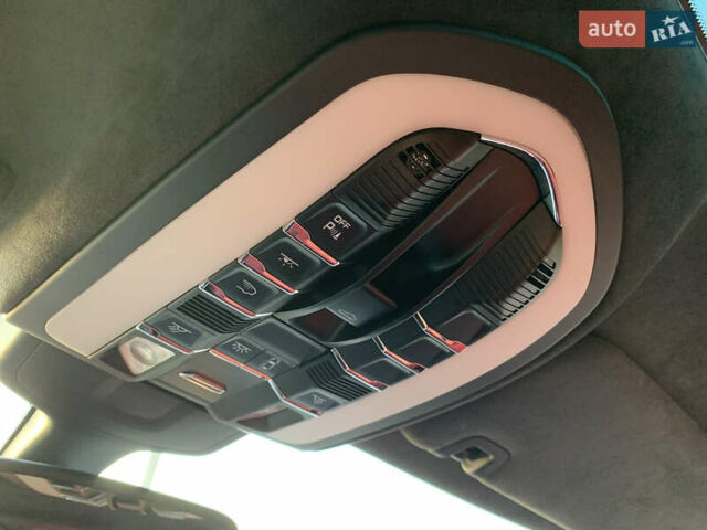 Чорний Порше Panamera, об'ємом двигуна 4.81 л та пробігом 161 тис. км за 39900 $, фото 2 на Automoto.ua