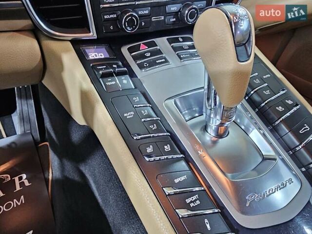 Черный Порше Панамера, объемом двигателя 3.61 л и пробегом 162 тыс. км за 26999 $, фото 31 на Automoto.ua