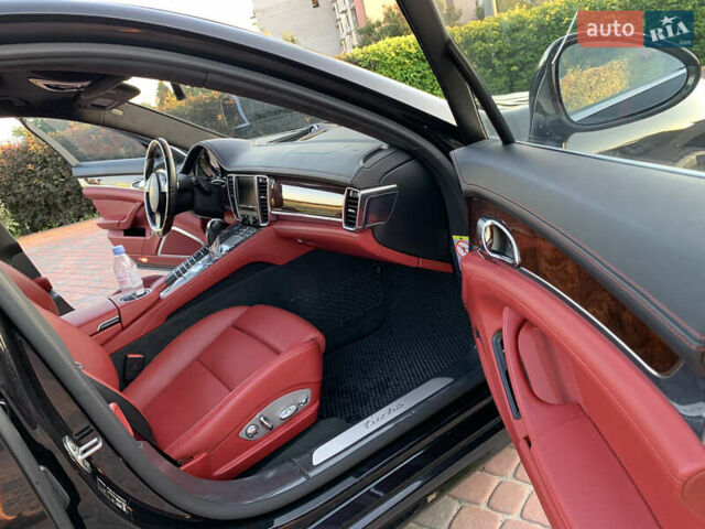 Чорний Порше Panamera, об'ємом двигуна 4.81 л та пробігом 161 тис. км за 39900 $, фото 17 на Automoto.ua