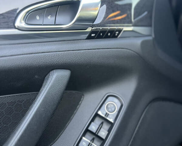 Черный Порше Панамера, объемом двигателя 3.6 л и пробегом 108 тыс. км за 27800 $, фото 33 на Automoto.ua