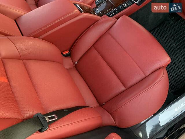 Чорний Порше Panamera, об'ємом двигуна 4.81 л та пробігом 161 тис. км за 39900 $, фото 10 на Automoto.ua