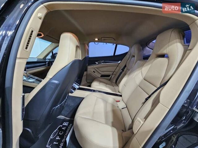 Черный Порше Панамера, объемом двигателя 3.61 л и пробегом 162 тыс. км за 26999 $, фото 11 на Automoto.ua