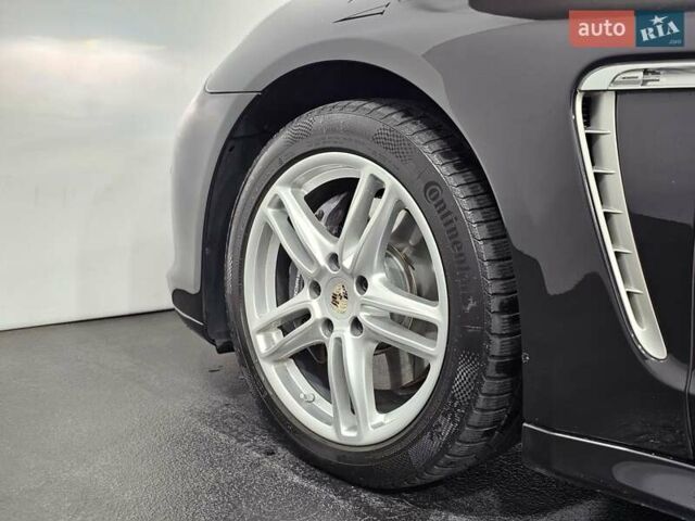 Черный Порше Панамера, объемом двигателя 3.61 л и пробегом 162 тыс. км за 26999 $, фото 38 на Automoto.ua