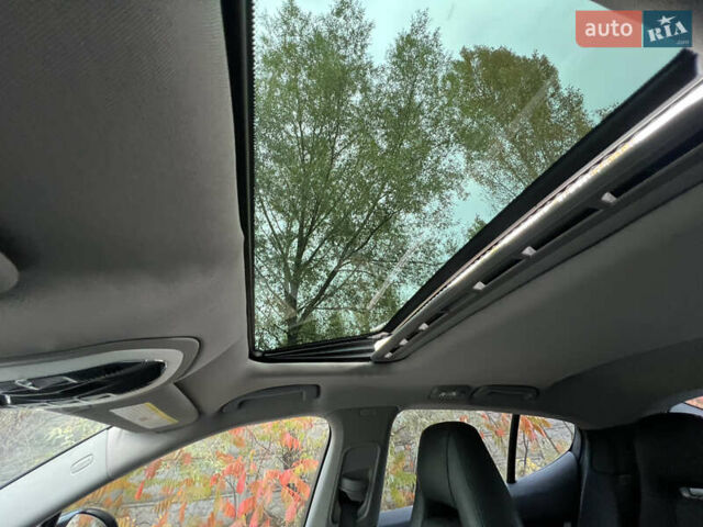 Чорний Порше Panamera, об'ємом двигуна 3.61 л та пробігом 139 тис. км за 39000 $, фото 27 на Automoto.ua